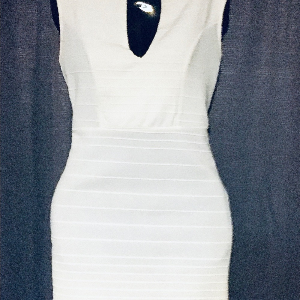 Bandage dress - Picture 3 of 4